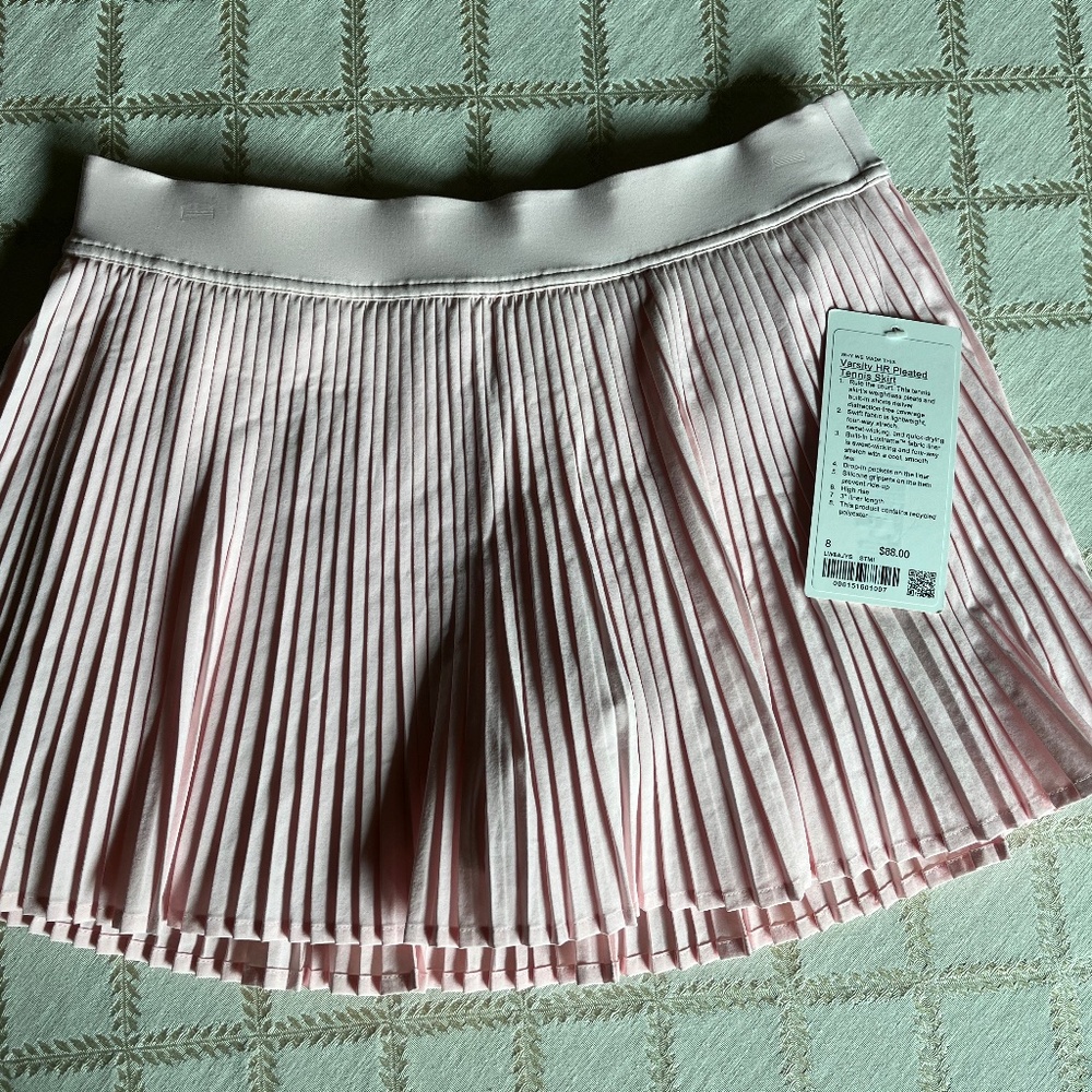 Lululemon varsity tennis skirt